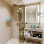 Novotel 4*