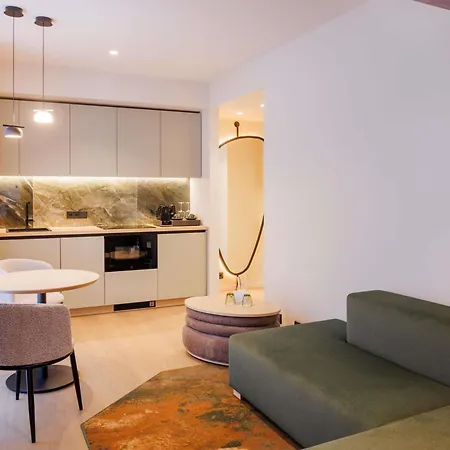 Novotel